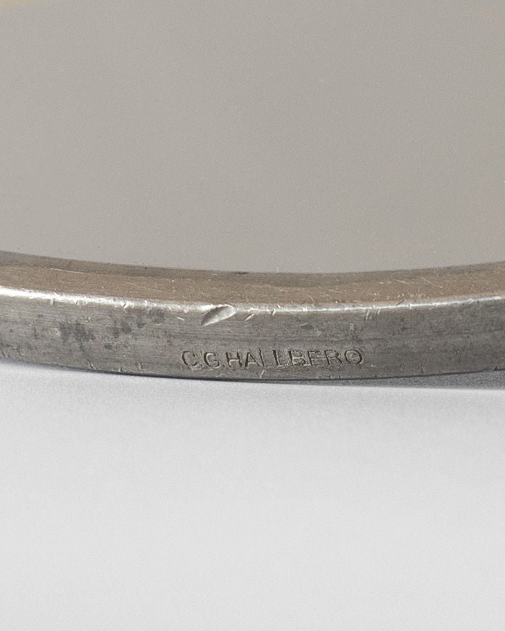 Small Round Metal Accent Mirror - Image 4