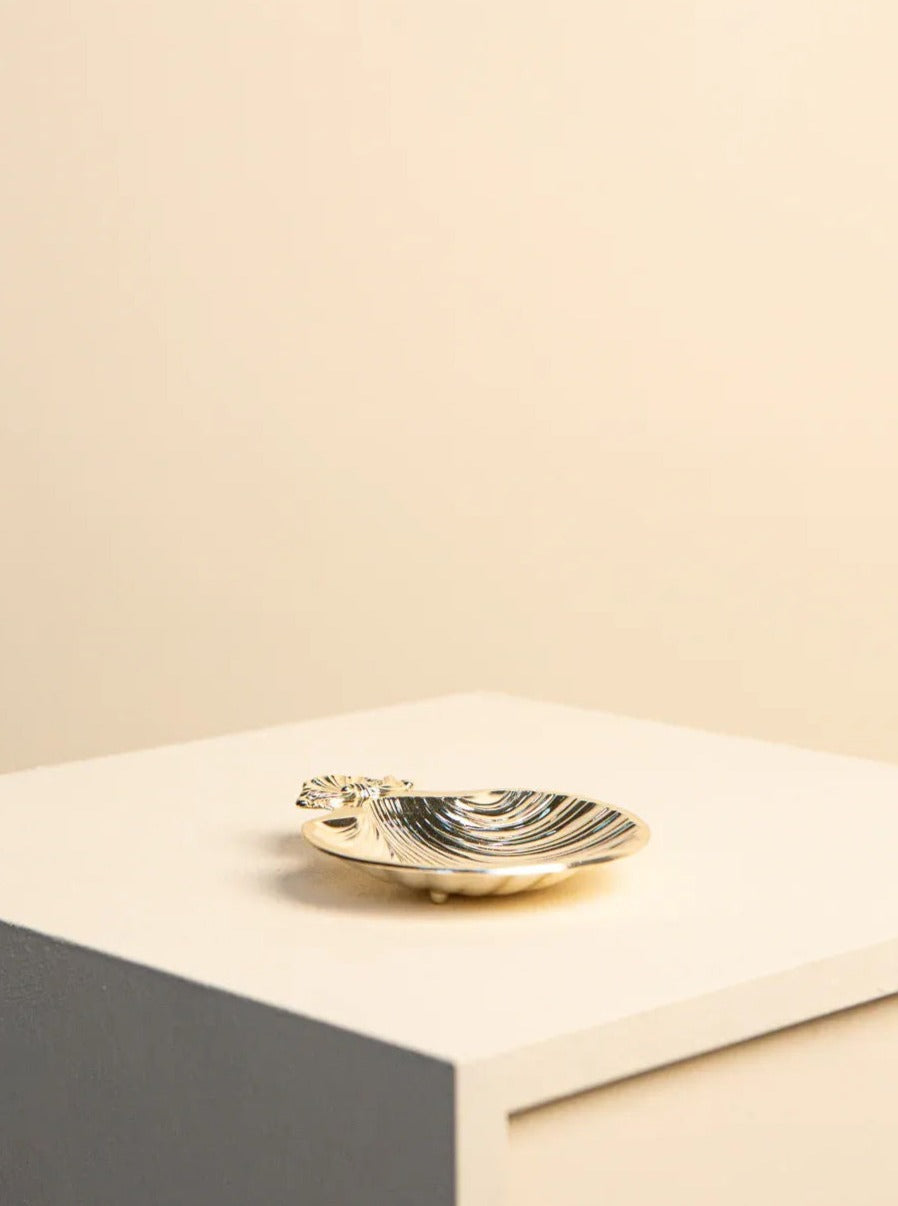 Italian Style Shell Catchall Tray - Image 2