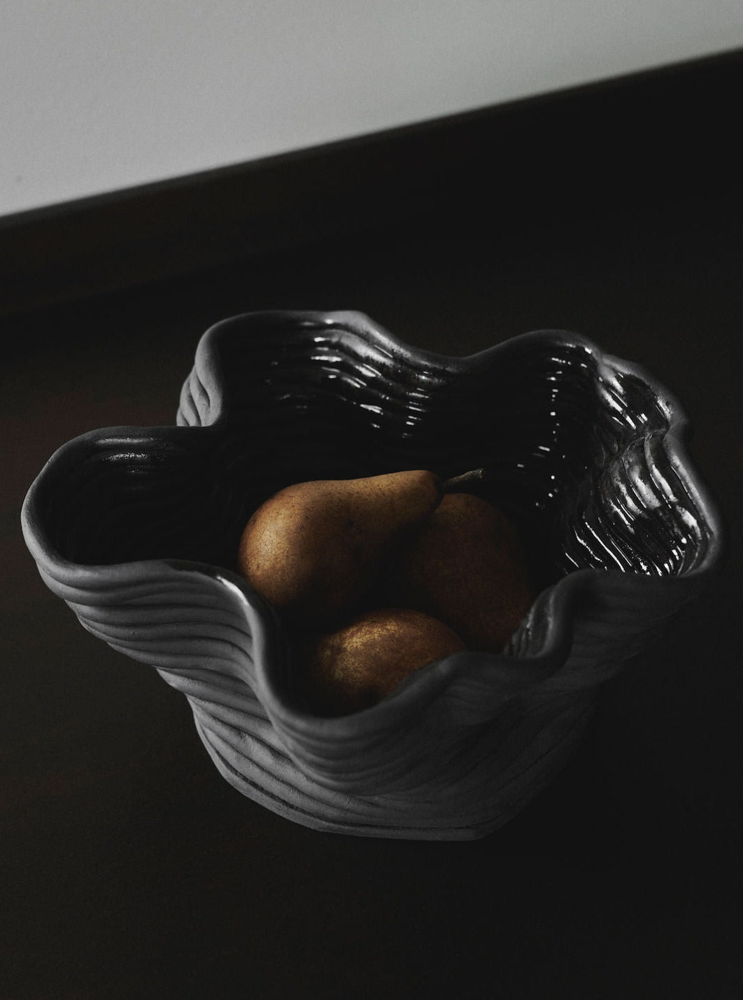 Black Wavy Ceramic Display Bowl