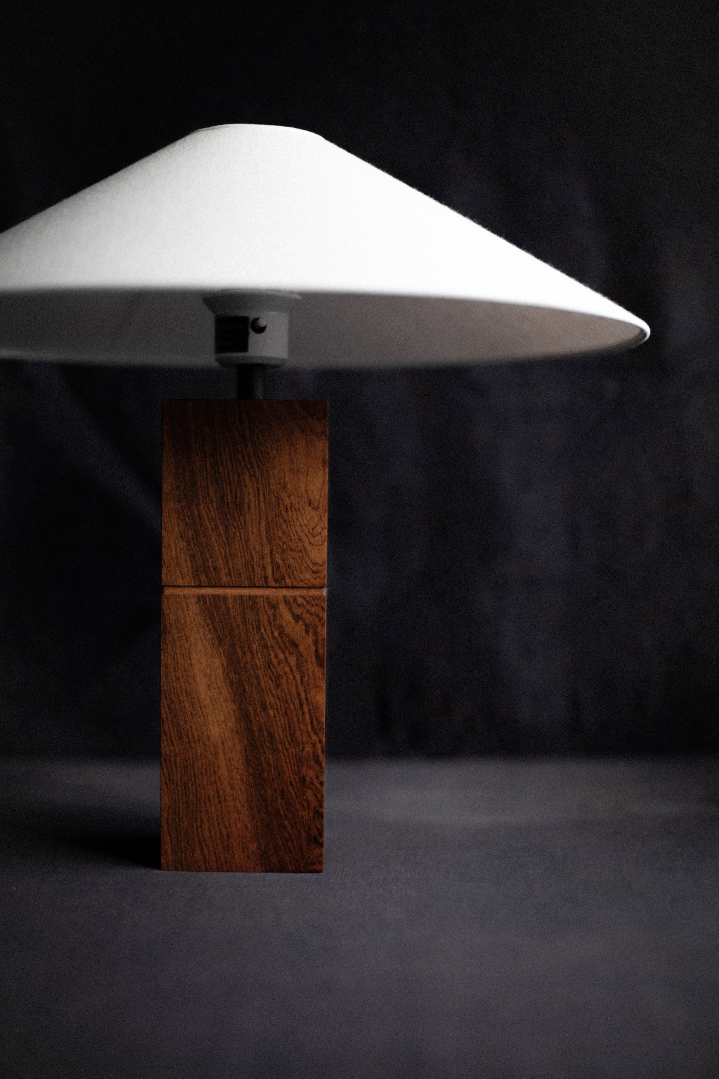 1980s Cubic Table Lamp - Image 3