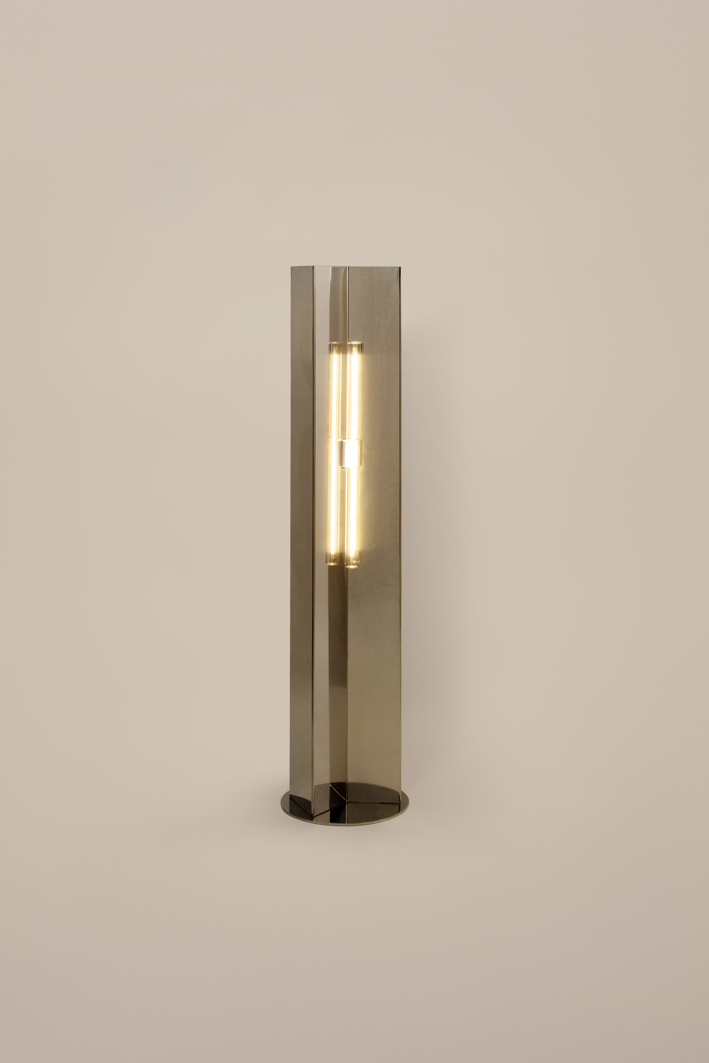 Polished Steel Arrow Floor Lamp - Image 4